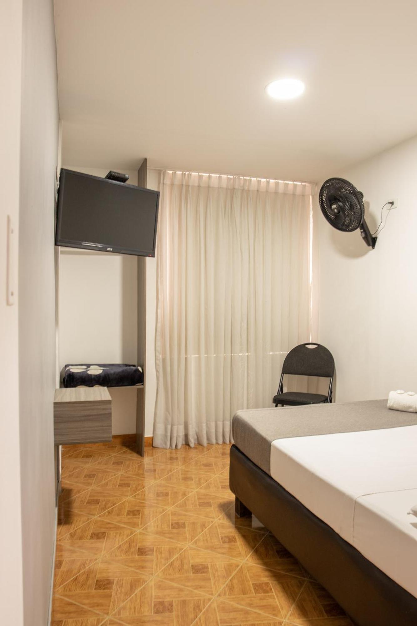 Hotel Inter Del Cafe เปเรย์รา ภายนอก รูปภาพ